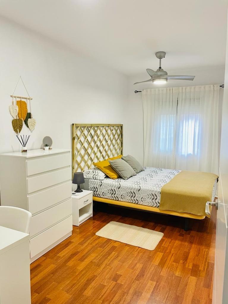 Apartamento Abril En El Centro De 헤타페 외부 사진
